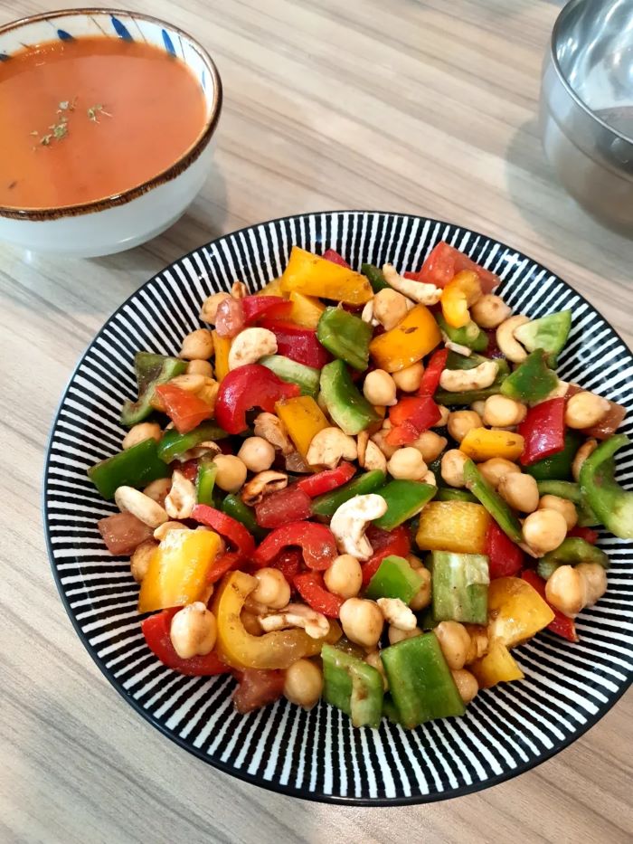 Bạn có thể ăn trái cây nhẹ vào ngày nhịn ăn ở Ấn Độ