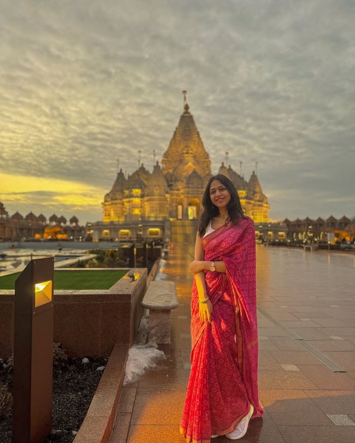 Swaminarayan Akshardham khi chuẩn bị lên đèn rực rỡ