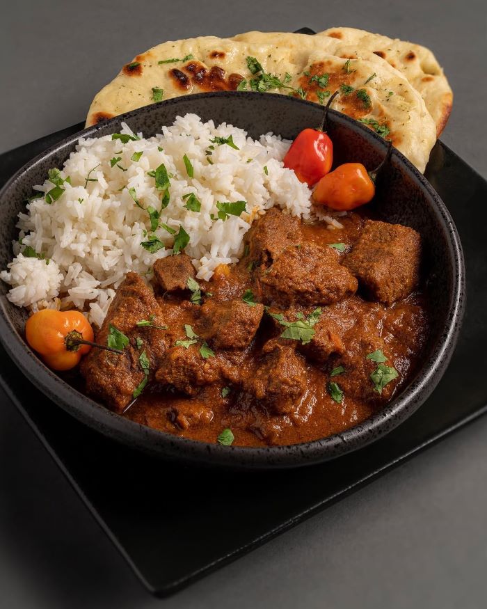 Miếng thịt siêu mềm của món Vindaloo hấp dẫn