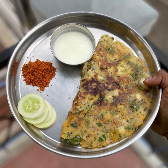 Món bánh truyền thống Akki Roti ở Karnataka