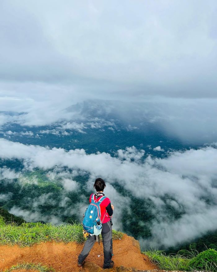 Chọn thời tiết thuận lợi cho chuyến trekking khi du lịch Karnataka