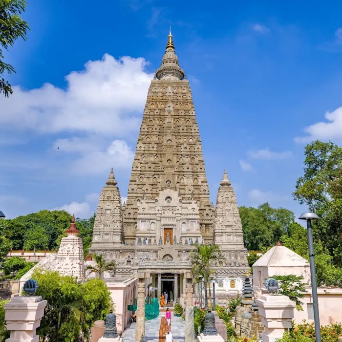 Đền Mahabodhi có kiến trúc nguy nga, đồ sộ