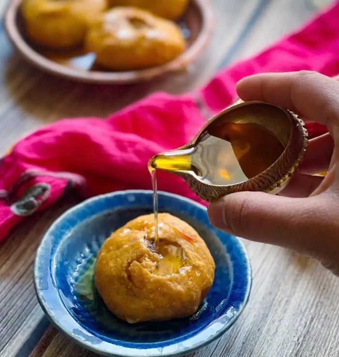 Bánh sữa Mawa Kachori